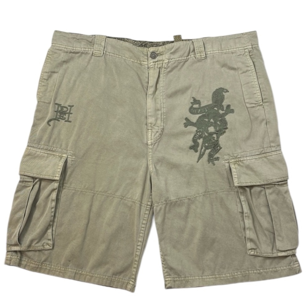 VTG Ed Hardy Cargo Shorts, khaki 10” cotton size 40 Y2K 90s